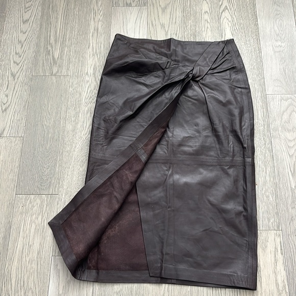 Zara skirt - Picture 2 of 4